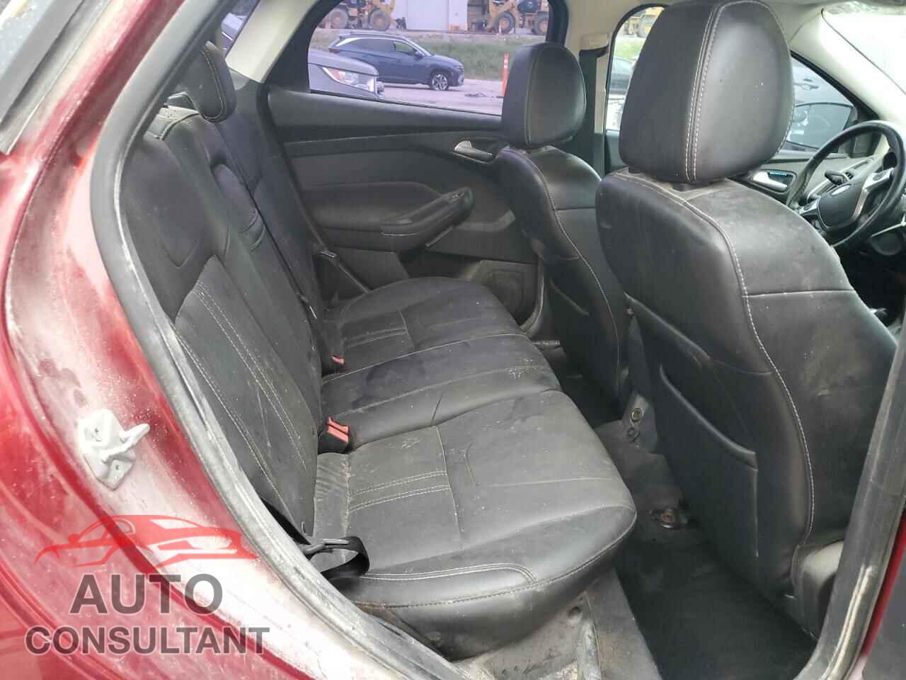 FORD FOCUS 2013 - 1FADP3J29DL195721