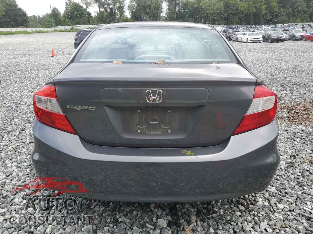 HONDA CIVIC 2012 - 2HGFB2F56CH573571