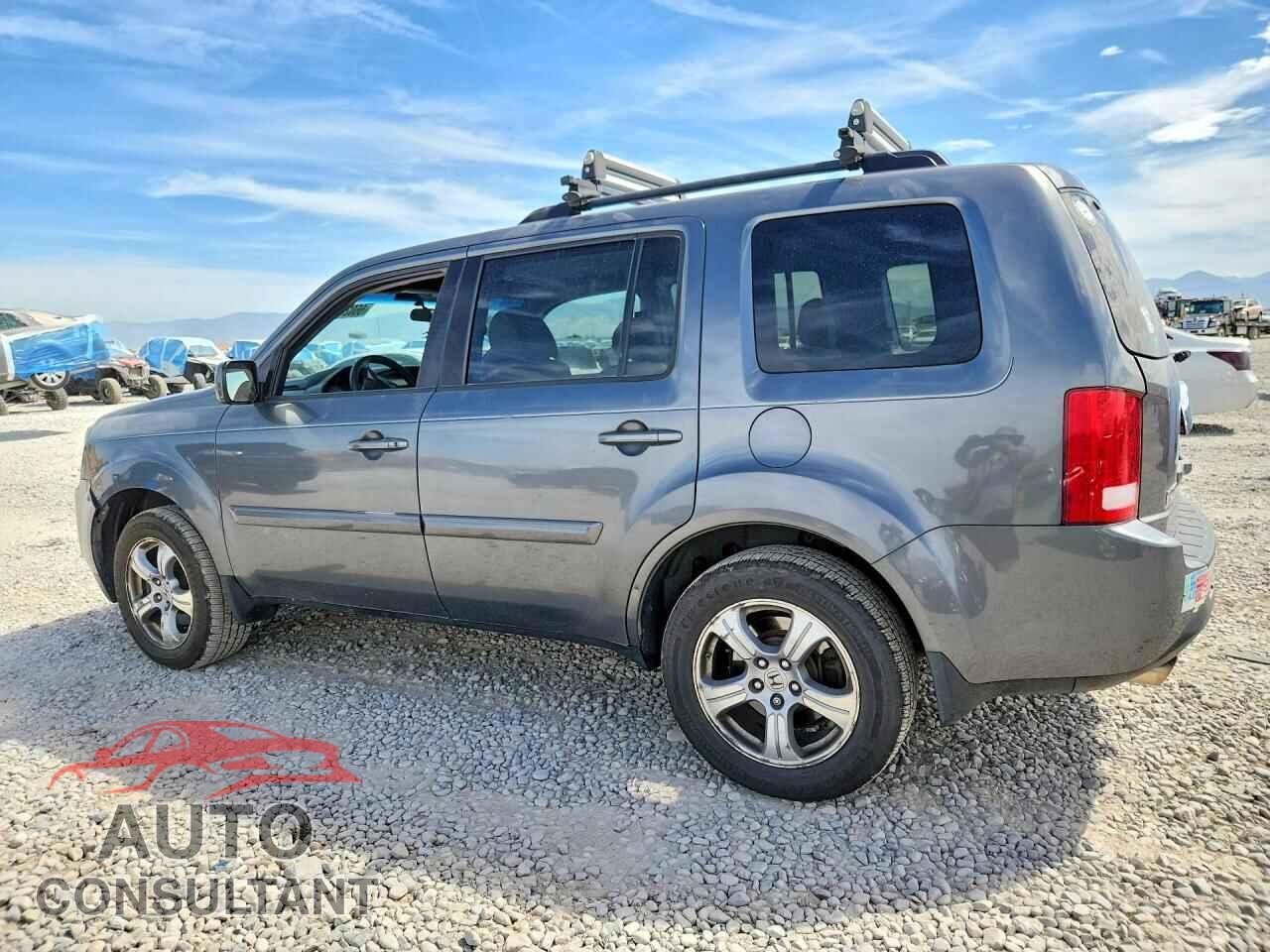 HONDA PILOT 2012 - 5FNYF4H45CB084922