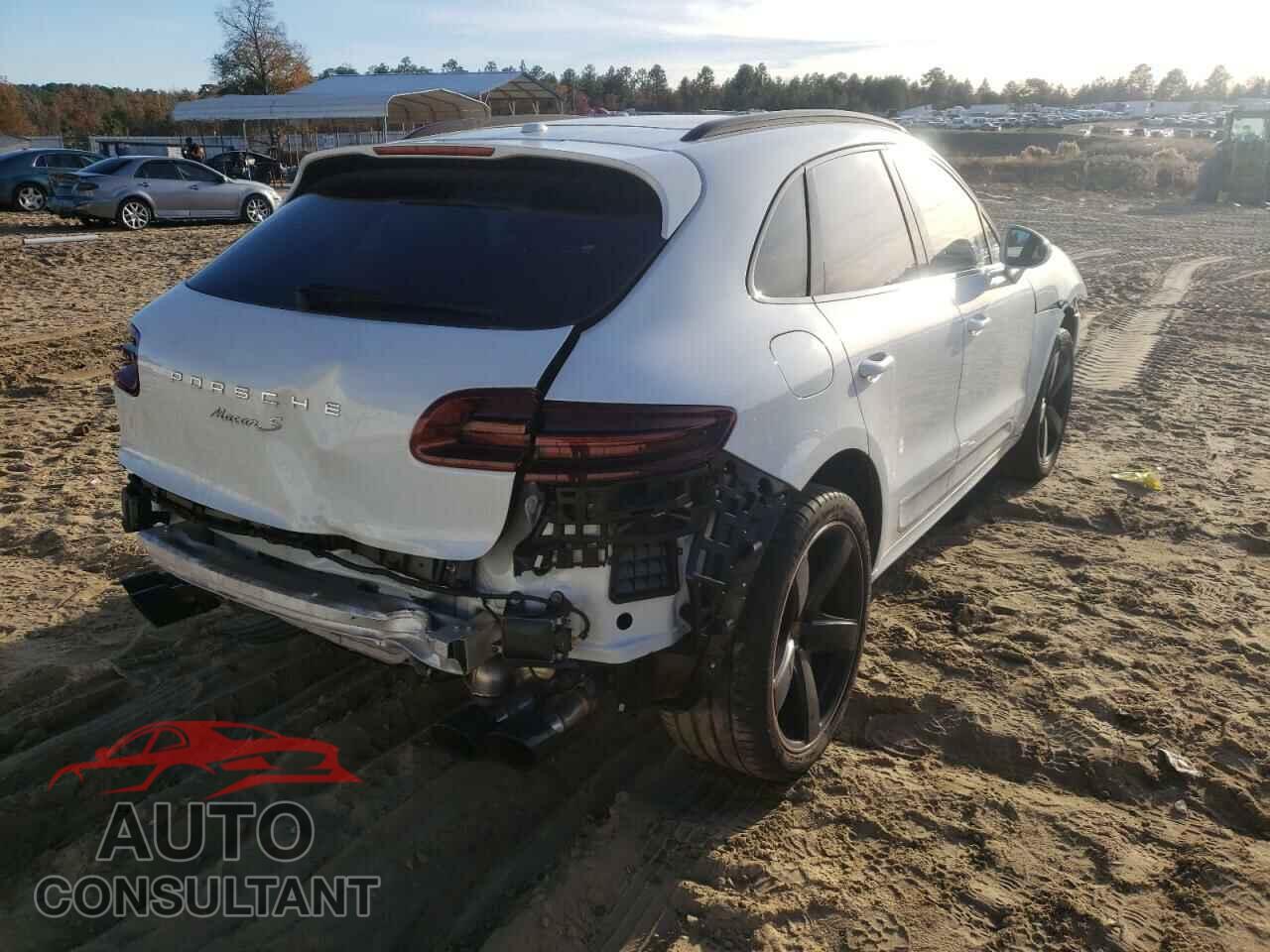PORSCHE MACAN 2016 - WP1AB2A50GLB43123