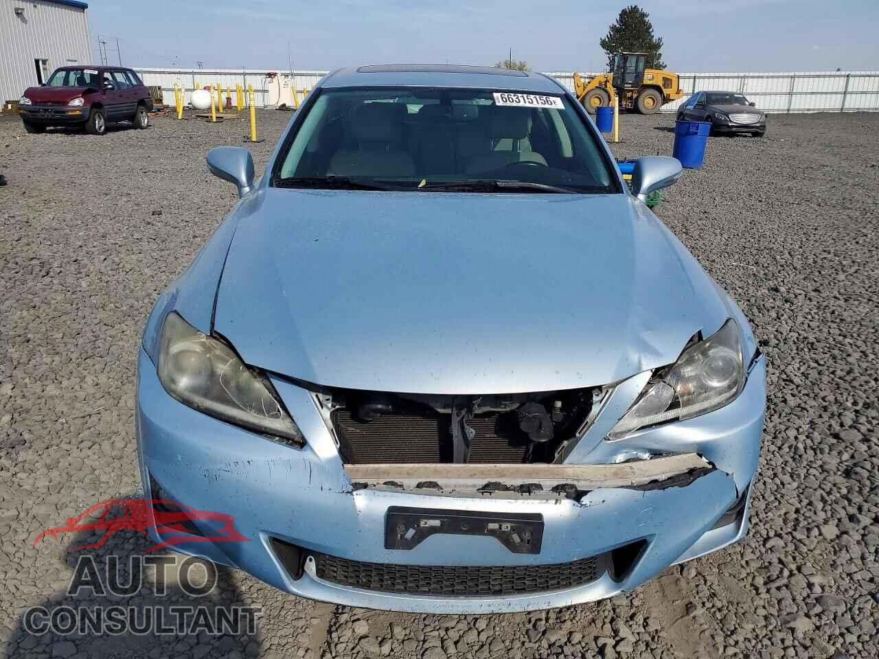 LEXUS IS 2011 - JTHBF5C28B5154283