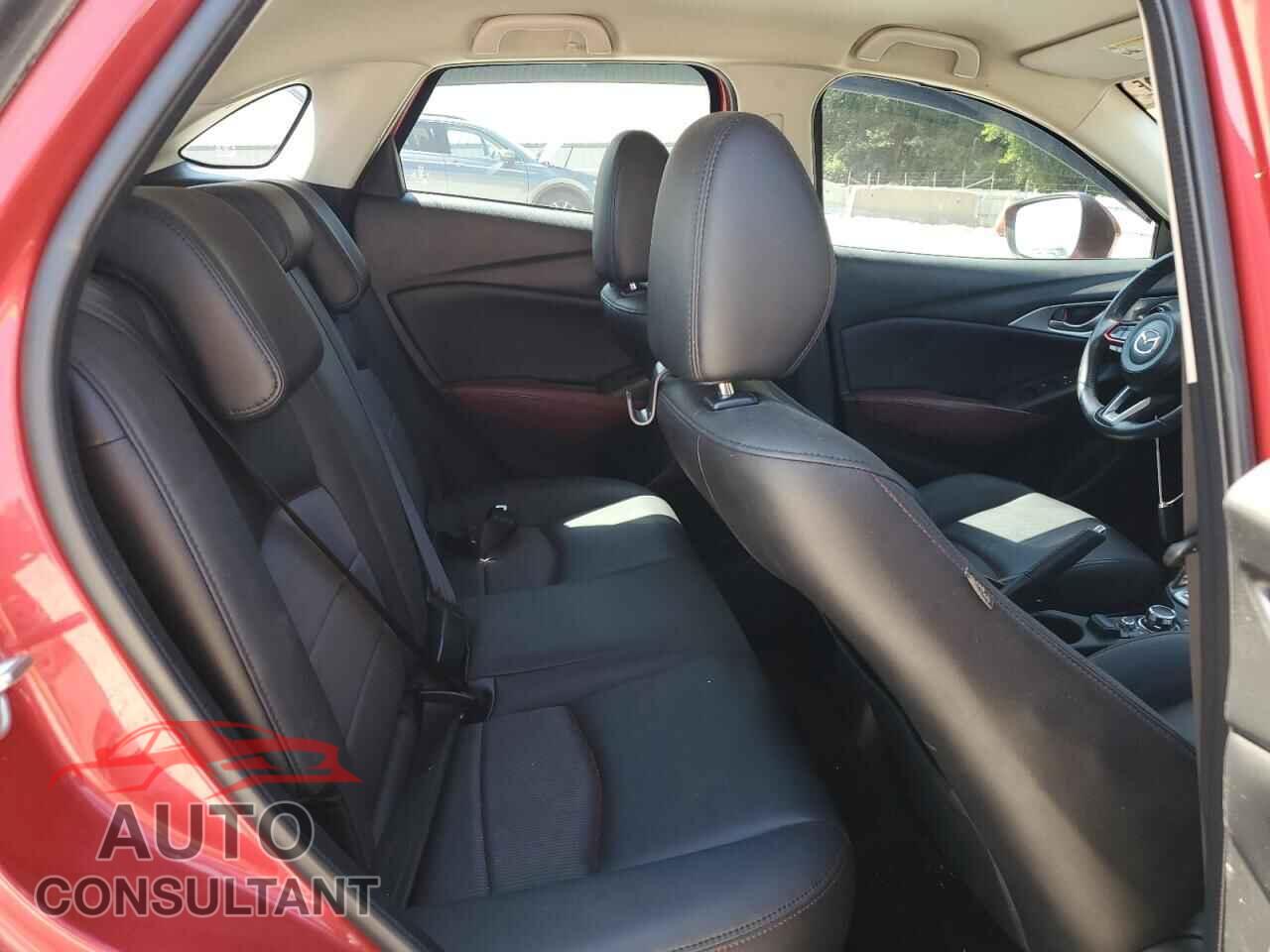 MAZDA CX-3 2018 - JM1DKFC76J0332730
