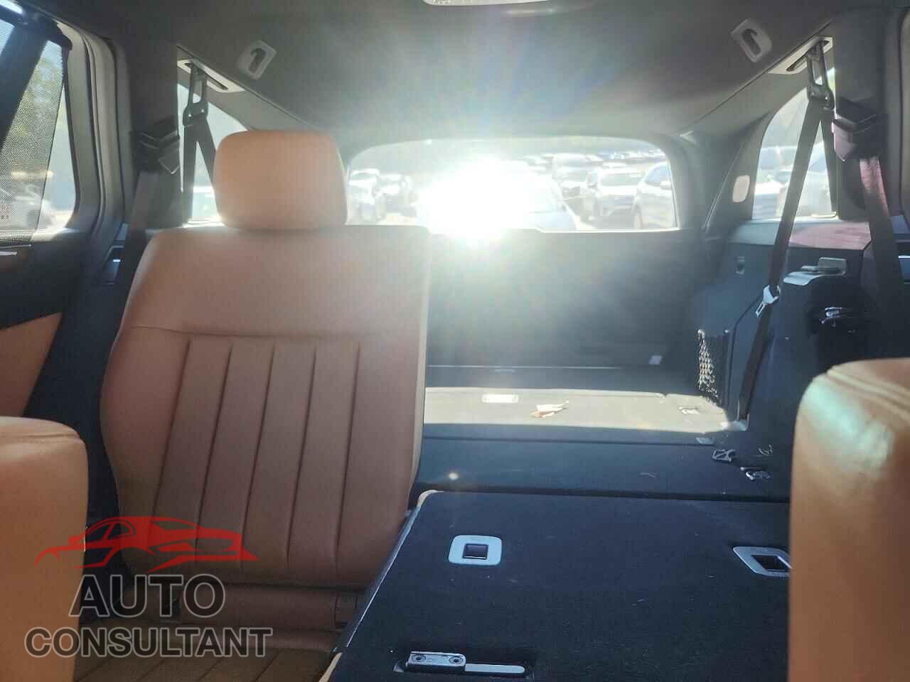 MERCEDES-BENZ E-CLASS 2011 - WDDHH8HB7BA504743