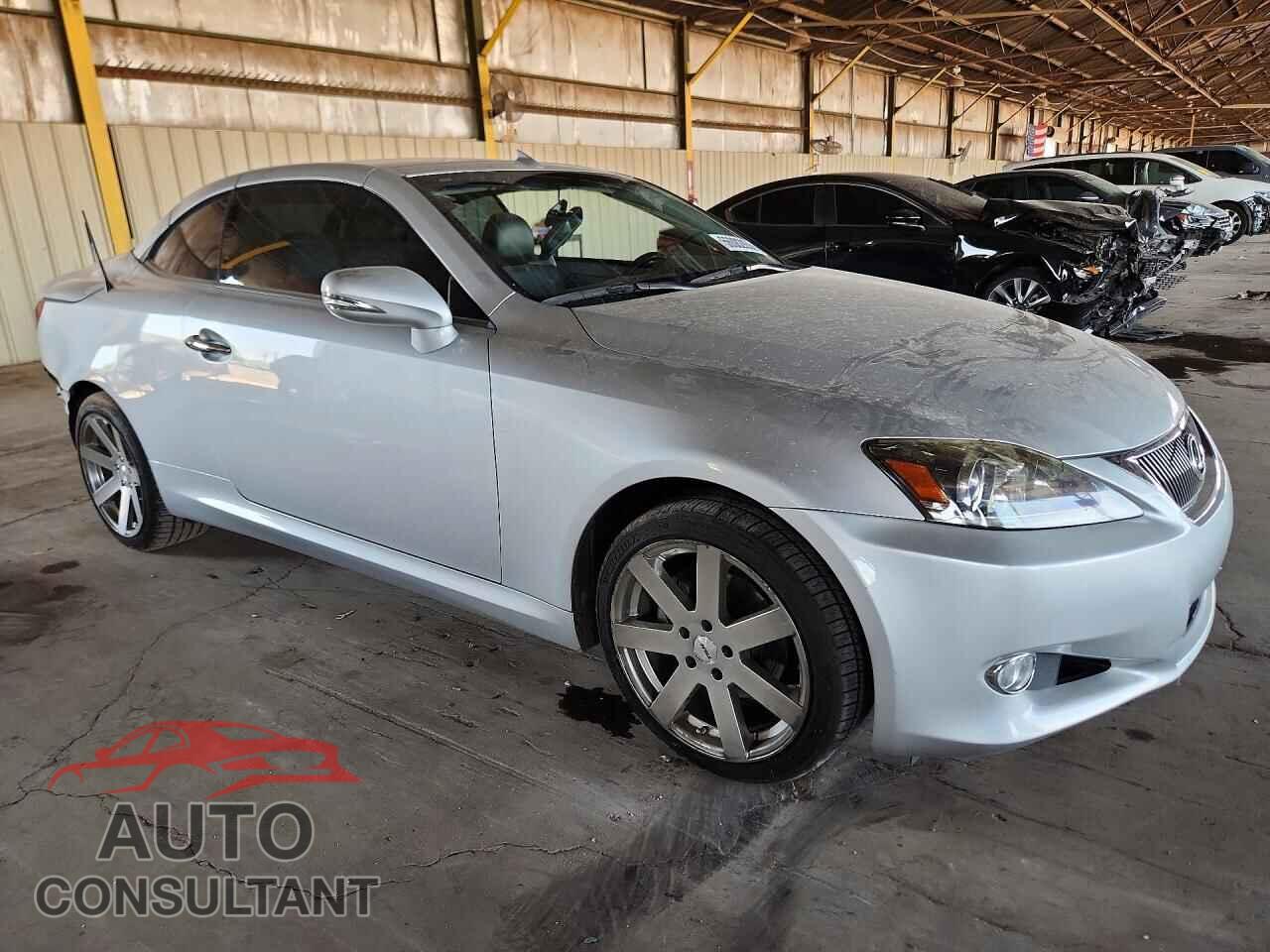LEXUS IS 2011 - JTHFF2C2XB2518236
