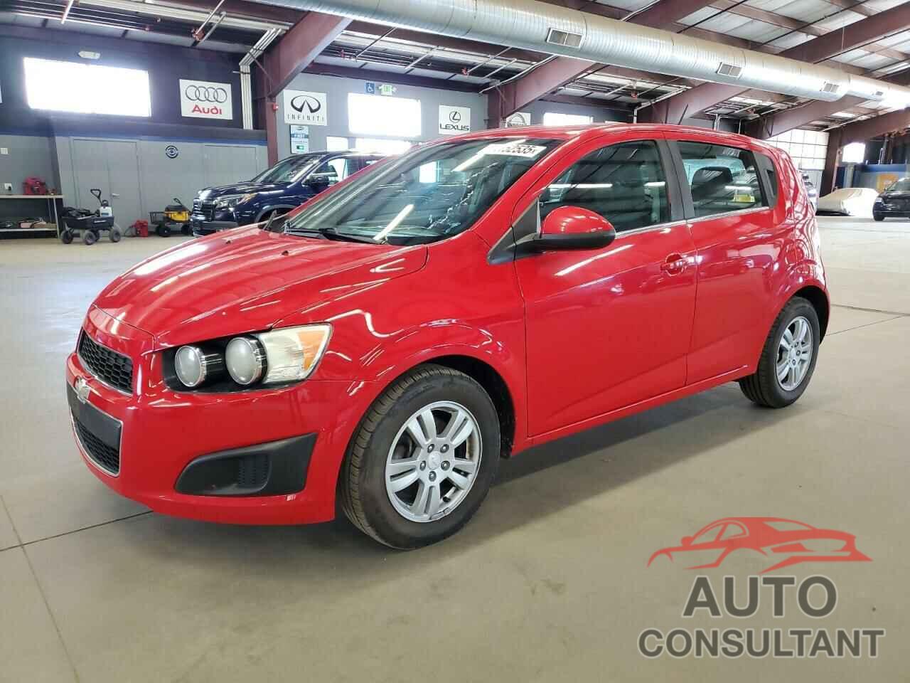 CHEVROLET SONIC 2015 - 1G1JC6SH7F4144379