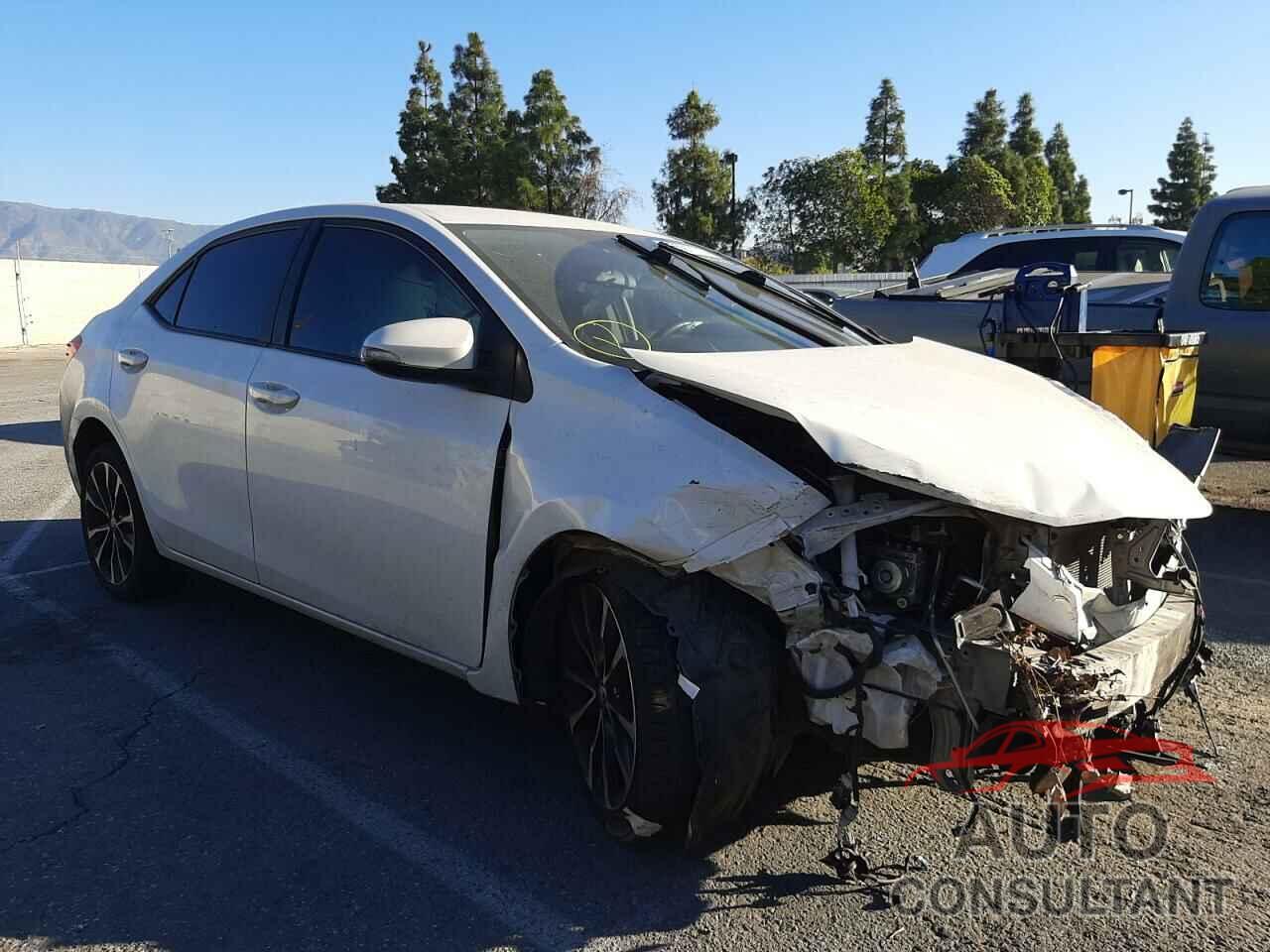 TOYOTA COROLLA 2018 - 5YFBURHE1JP768160