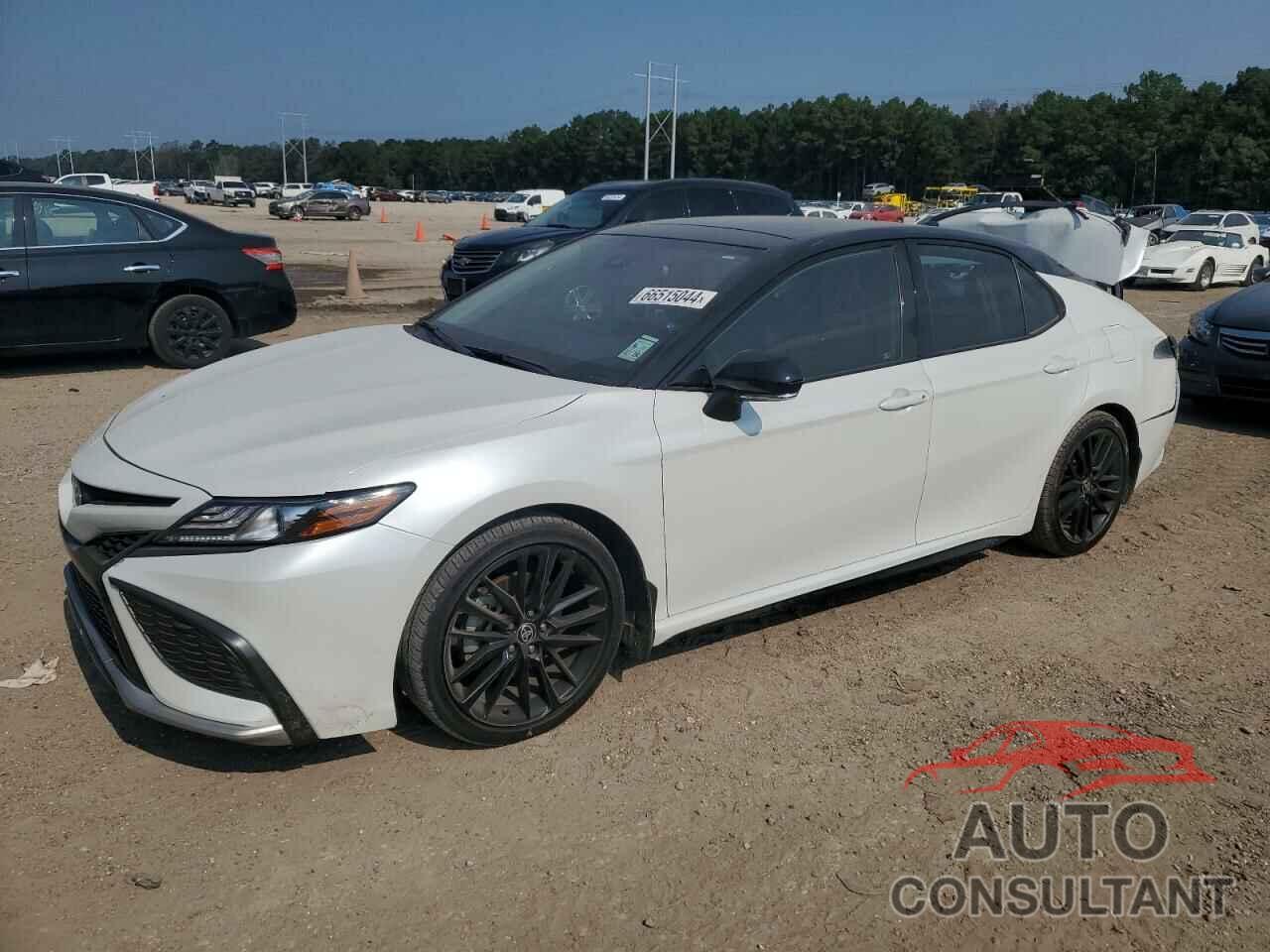 TOYOTA CAMRY 2021 - 4T1K61AK0MU421577