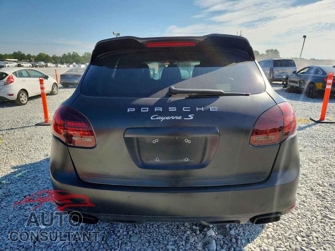 PORSCHE CAYENNE 2012 - WP1AA2A26CLA05749
