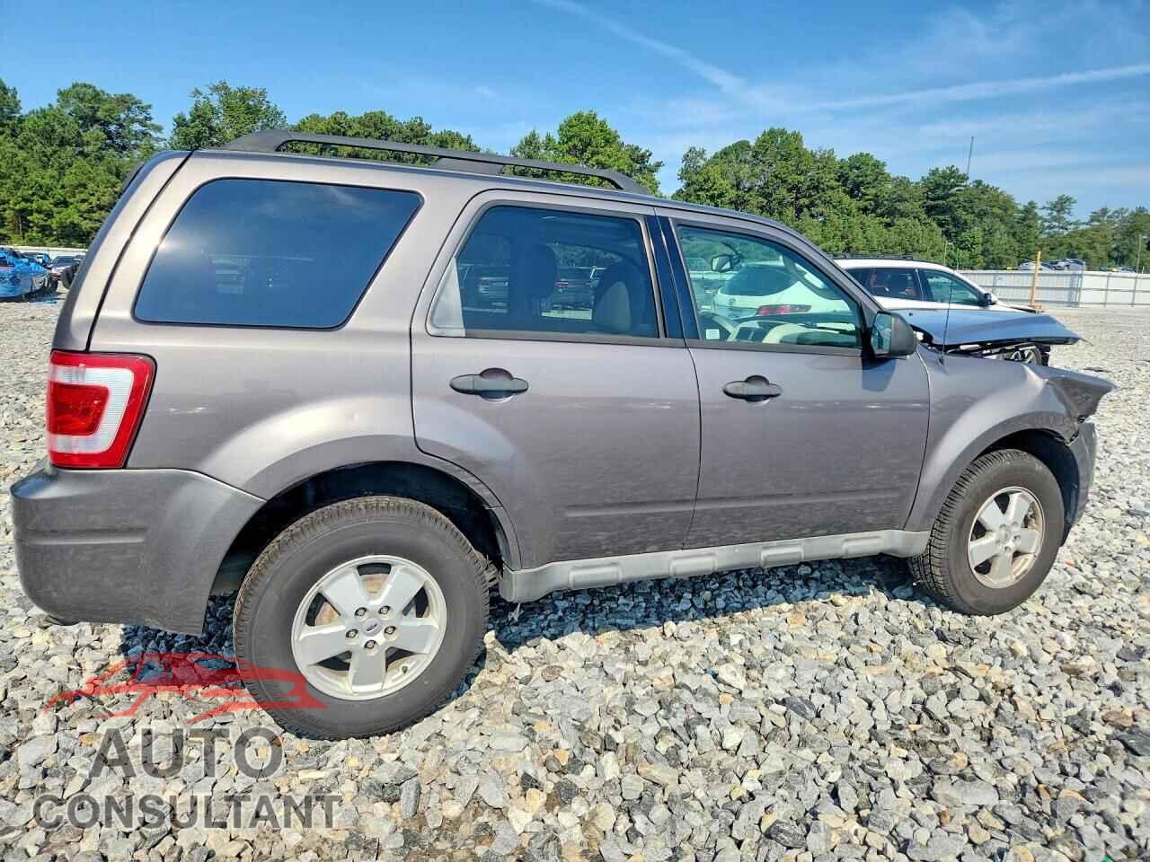 FORD ESCAPE 2011 - 1FMCU0D78BKB45363