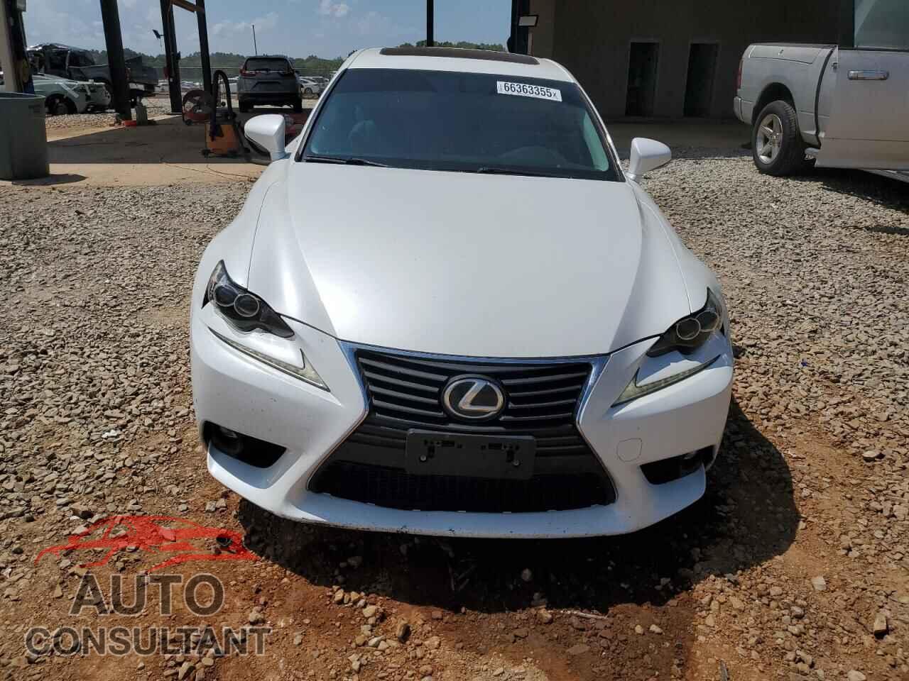 LEXUS IS 2015 - JTHBF1D23F5051091