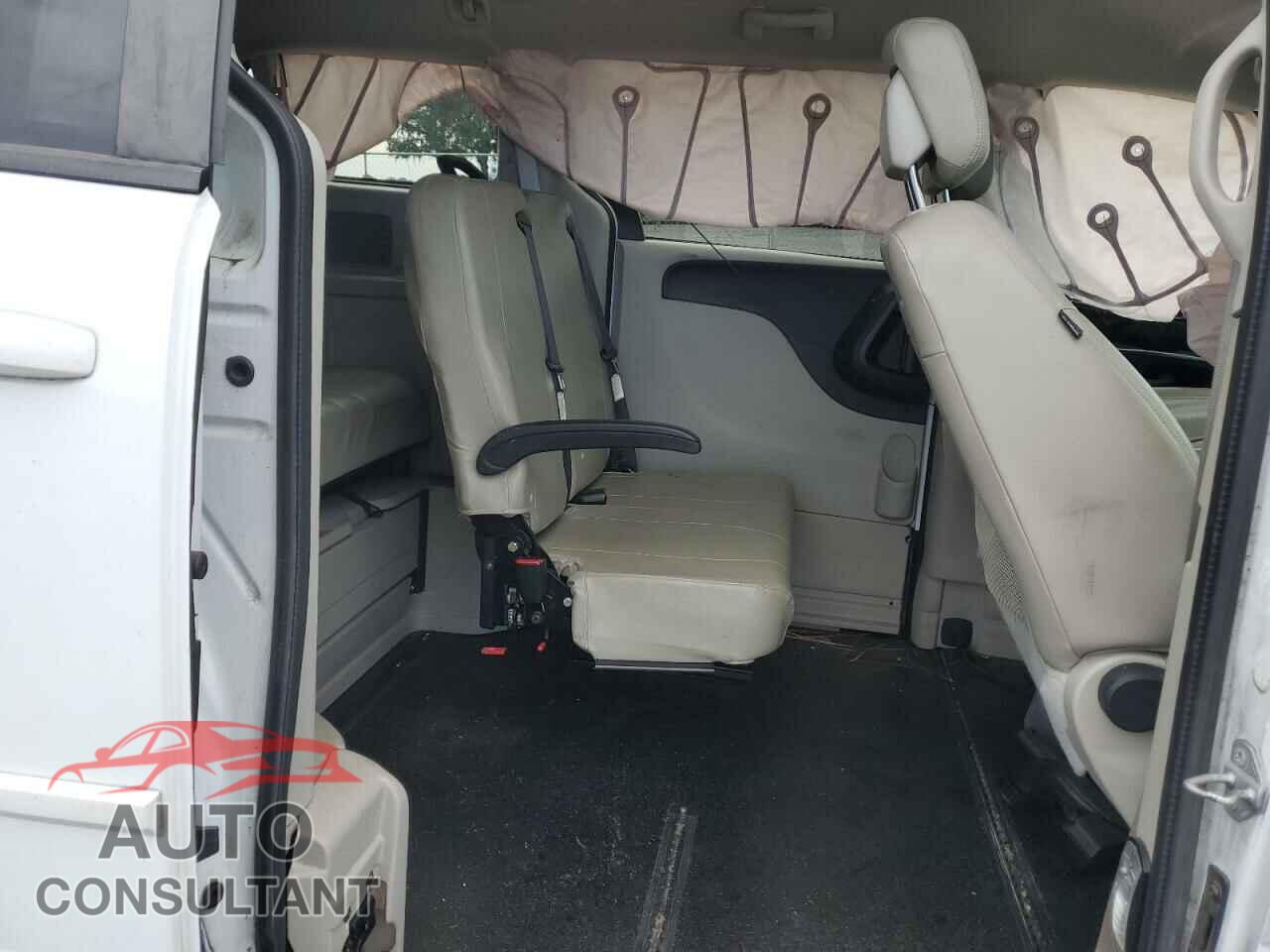 DODGE CARAVAN 2015 - 2C7WDGBG3FR652128