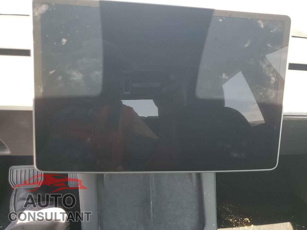 TESLA MODEL 3 2023 - 5YJ3E1EA3PF707997
