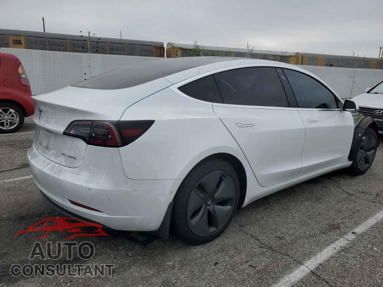 TESLA MODEL 3 2018 - 5YJ3E1EB3JF108517