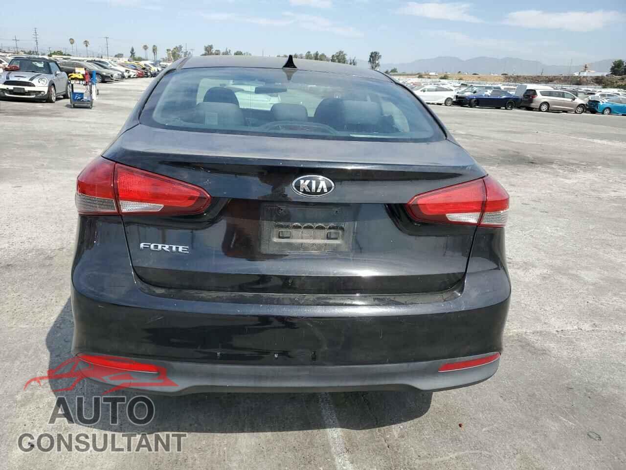 KIA FORTE 2017 - 3KPFL4A74HE074819