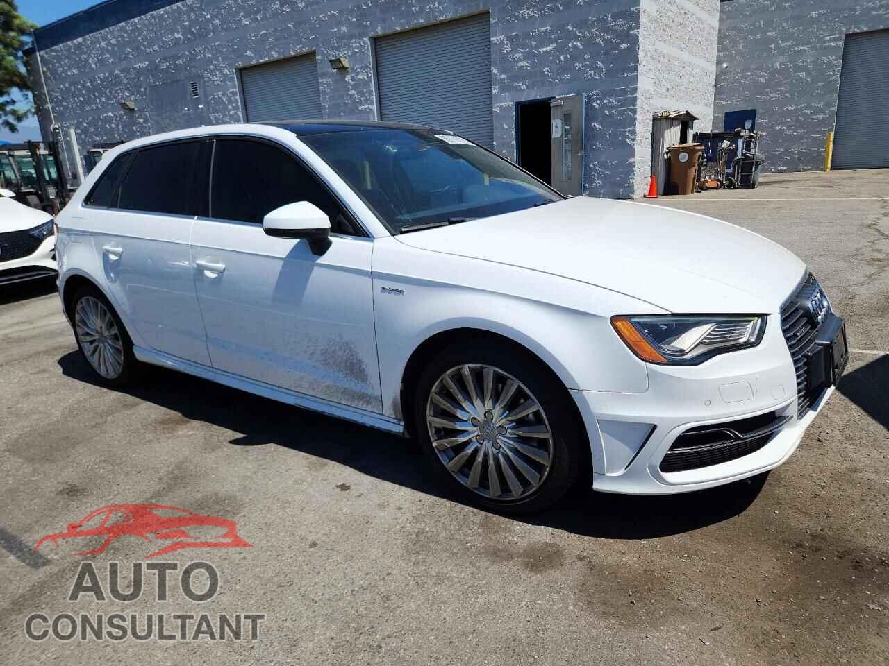 AUDI A3 2016 - WAUTPBFFXGA097774