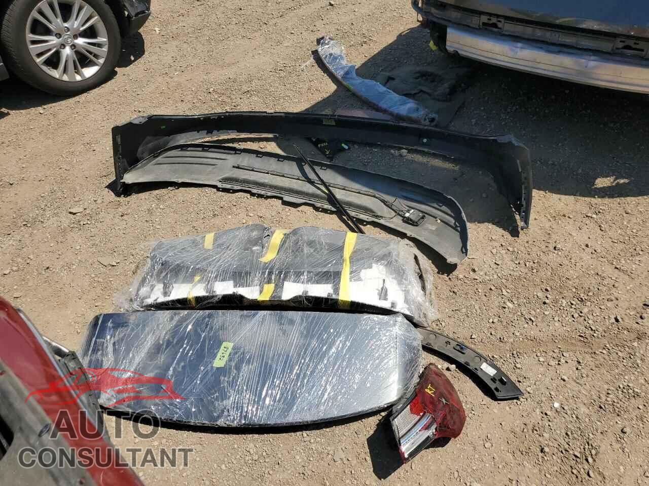 AUDI E-TRON 2019 - WA1VAAGE2KB006927