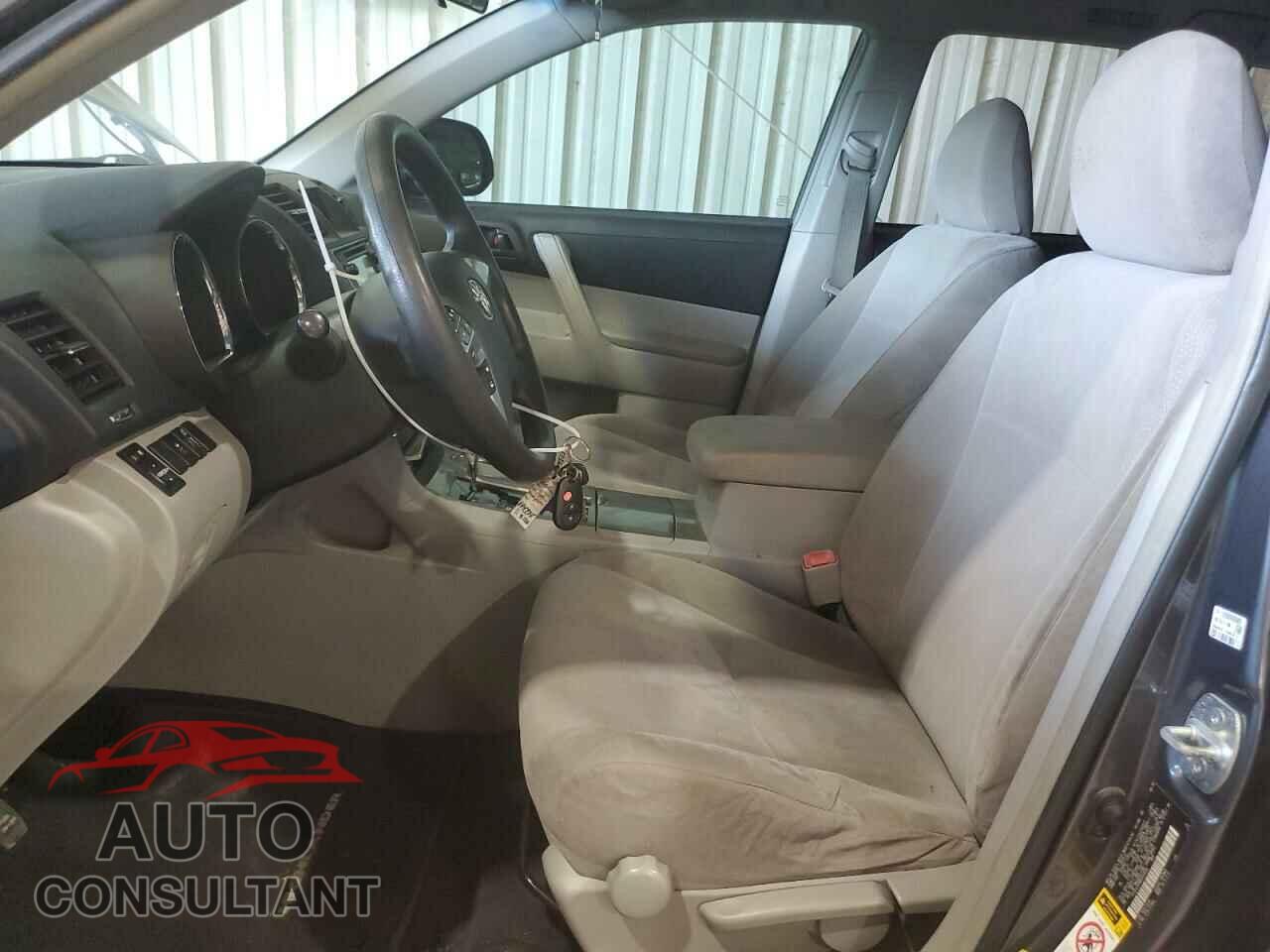 TOYOTA HIGHLANDER 2013 - 5TDZA3EH8DS044934