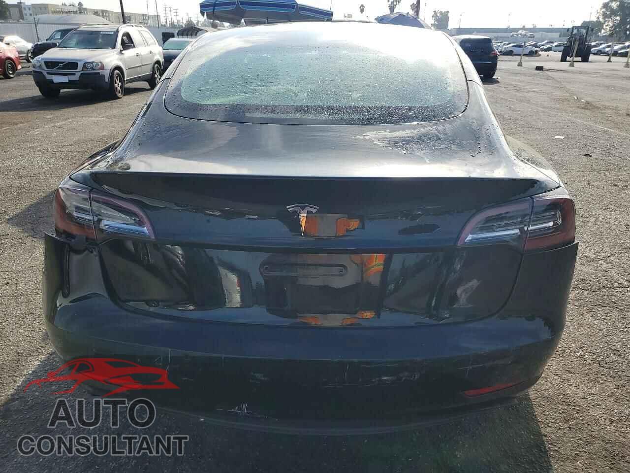 TESLA MODEL 3 2022 - 5YJ3E1EA4NF359043