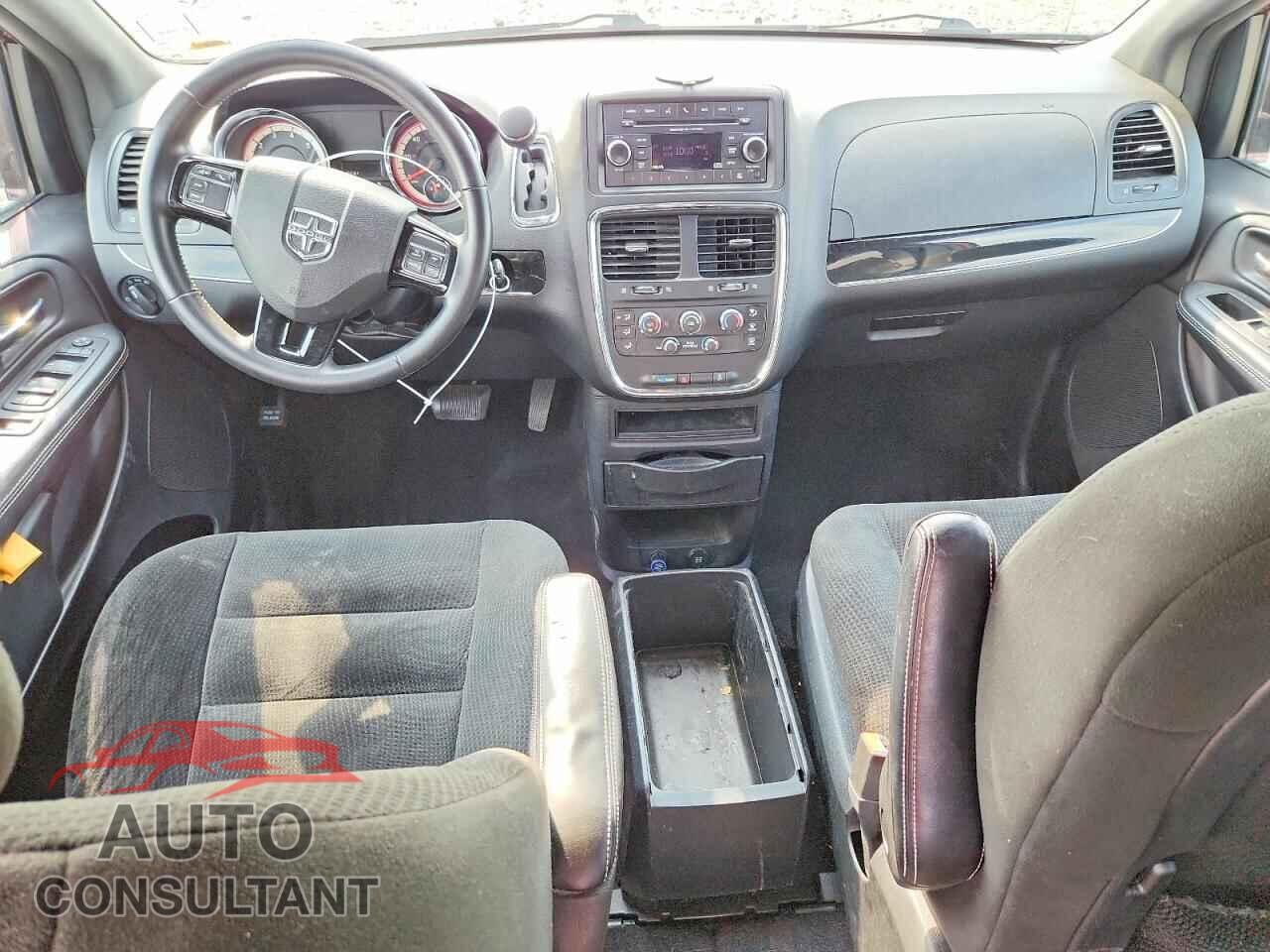 DODGE CARAVAN 2017 - 2C4RDGBGXHR582012