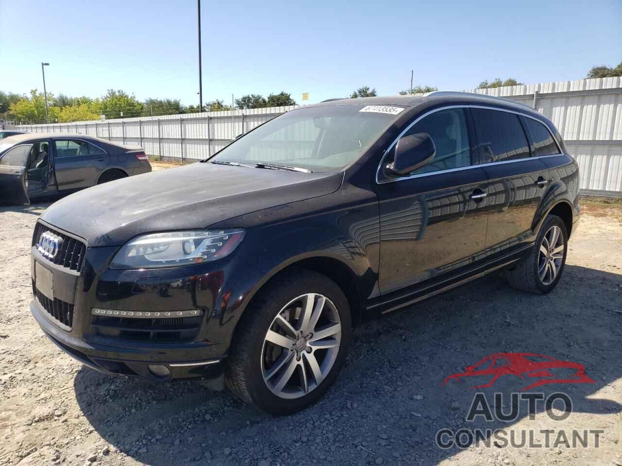 AUDI Q7 2011 - WA1LMAFE6BD008037