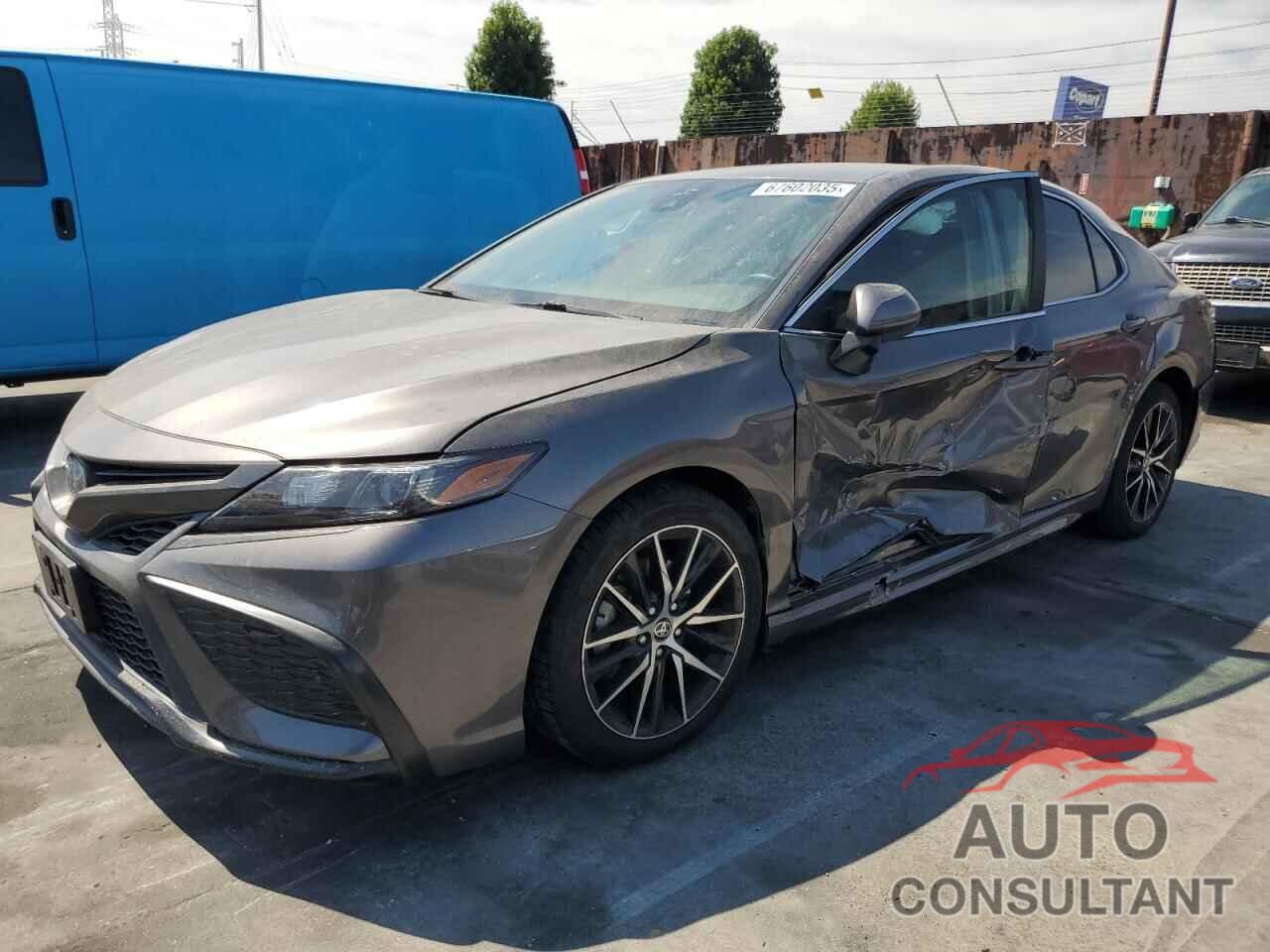 TOYOTA CAMRY 2021 - 4T1G31AK0MU027916