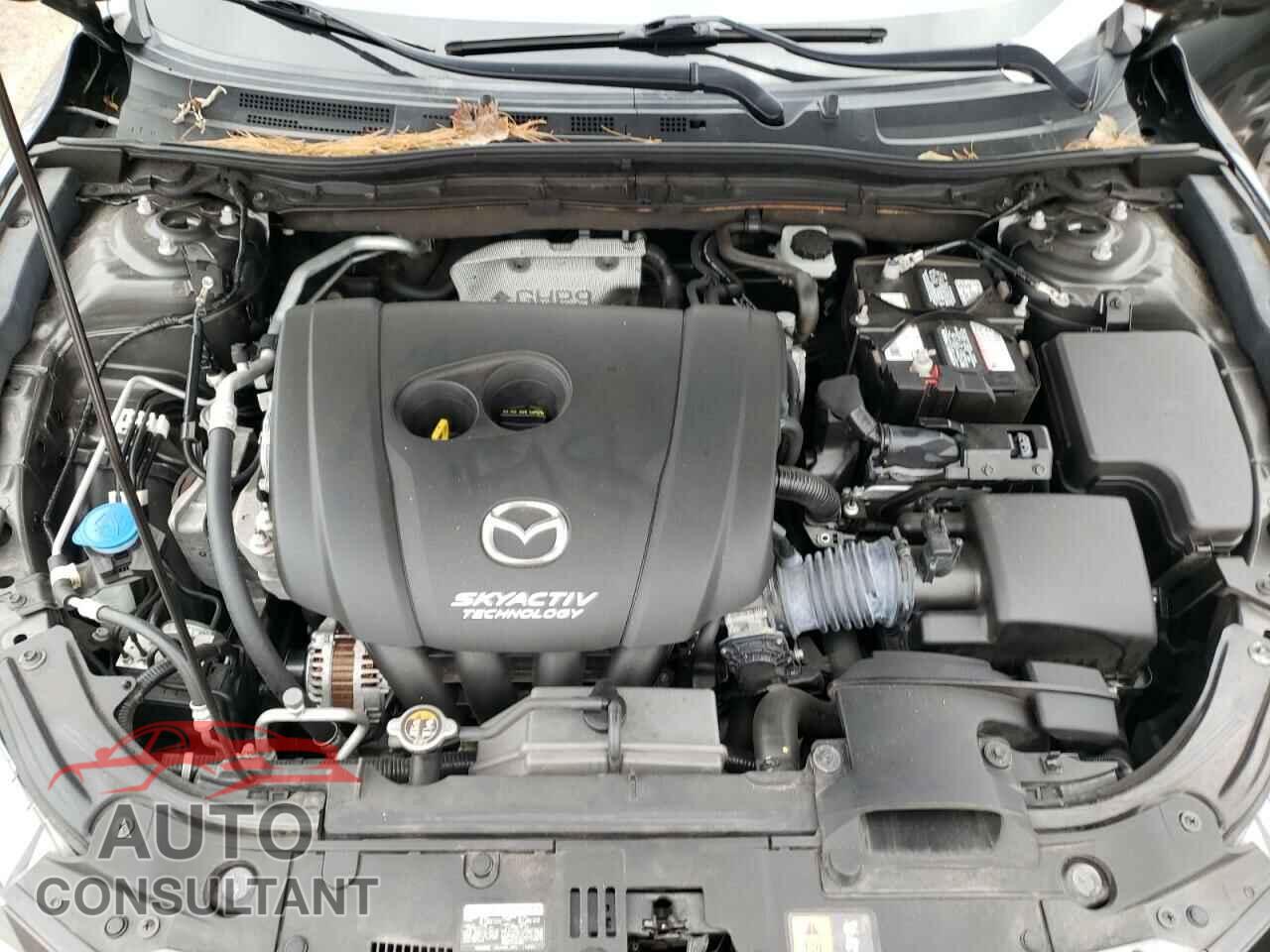 MAZDA 3 2017 - JM1BN1L33H1131385
