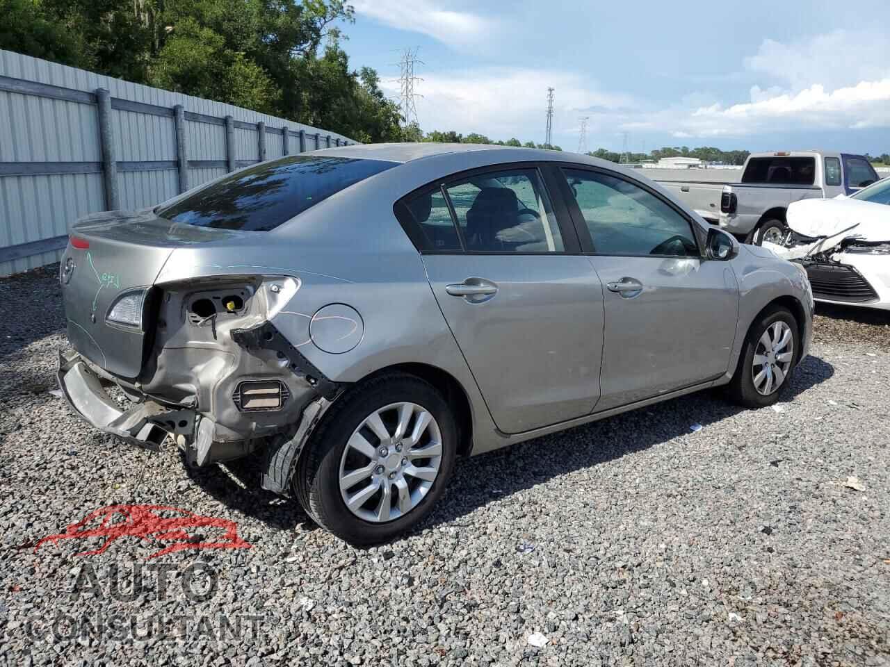 MAZDA 3 2011 - JM1BL1UF8B1423085