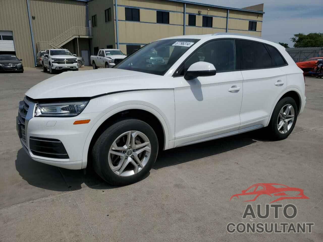 AUDI Q5 2018 - WA1ANAFY6J2075374