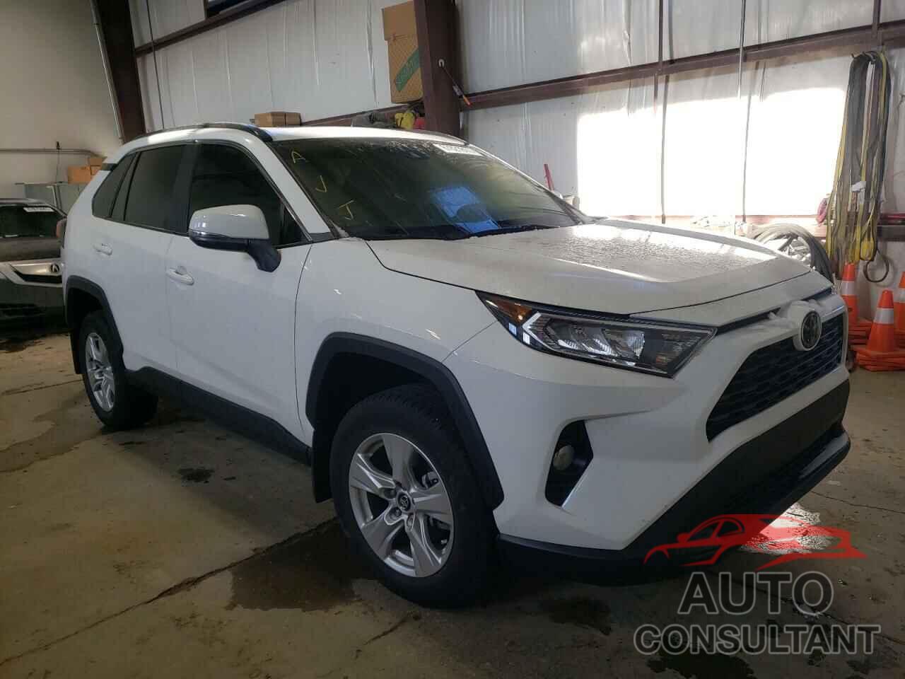 TOYOTA RAV4 2021 - 2T3R1RFV9MW144286