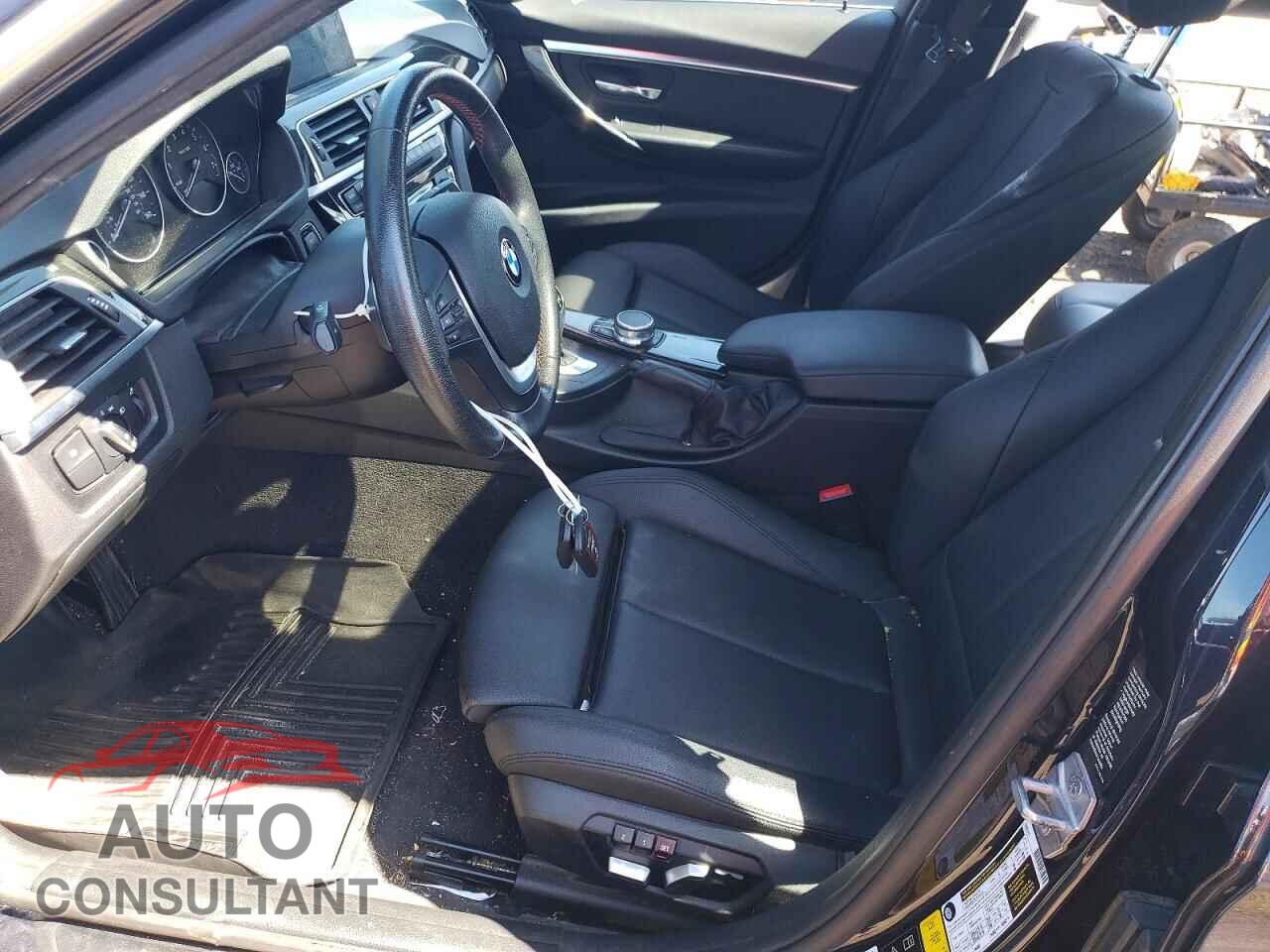 BMW 3 SERIES 2017 - WBA8D9G32HNU64740