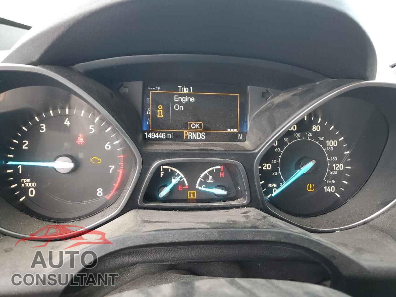 FORD ESCAPE 2017 - 1FMCU9J91HUD60350