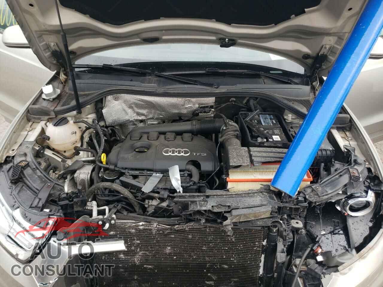 AUDI Q3 2017 - WA1ECCFS9HR014357