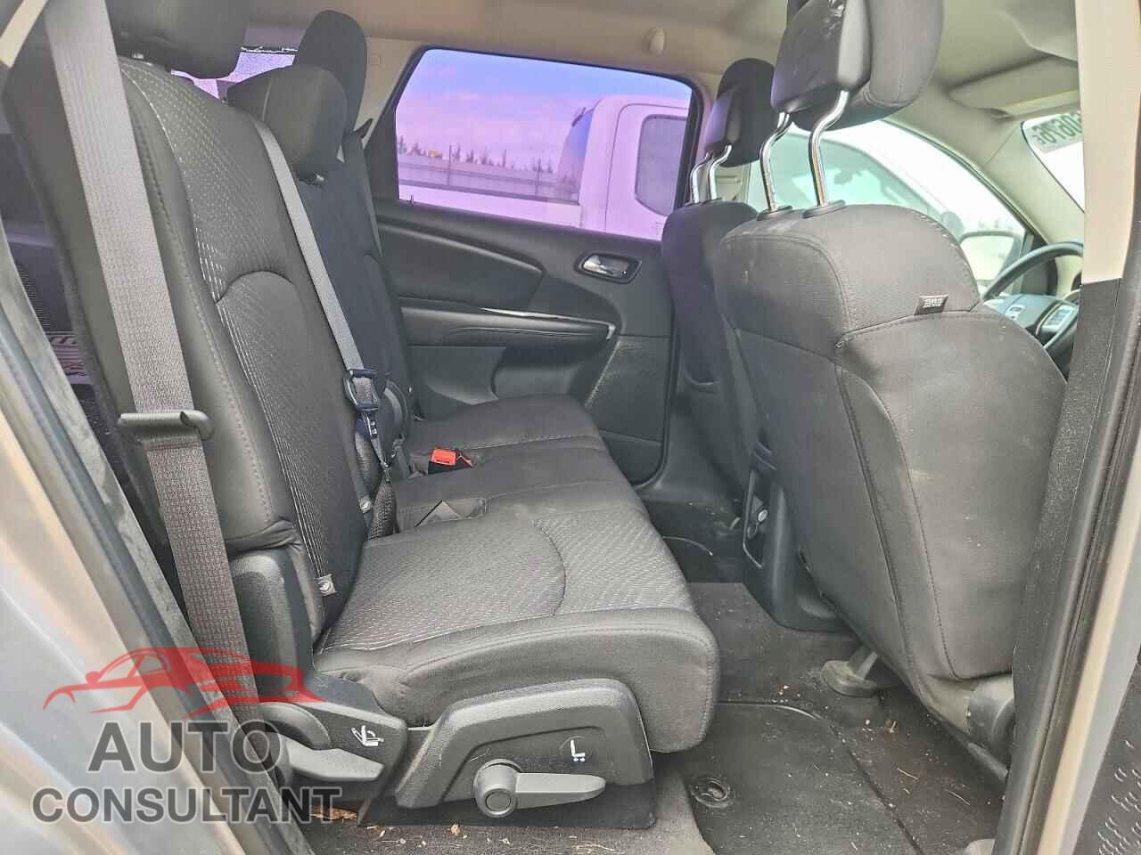 DODGE JOURNEY 2015 - 3C4PDCAB8FT542835