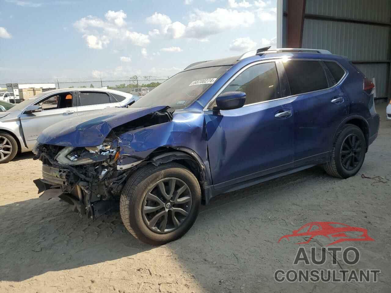 NISSAN ROGUE 2018 - 5N1AT2MT8JC851020