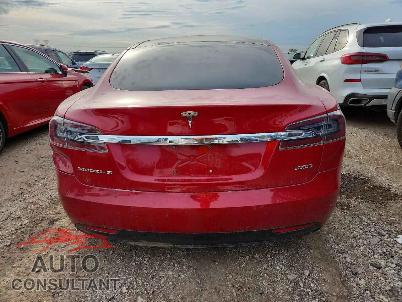 TESLA MODEL S 2018 - 5YJSA1E21JF265857