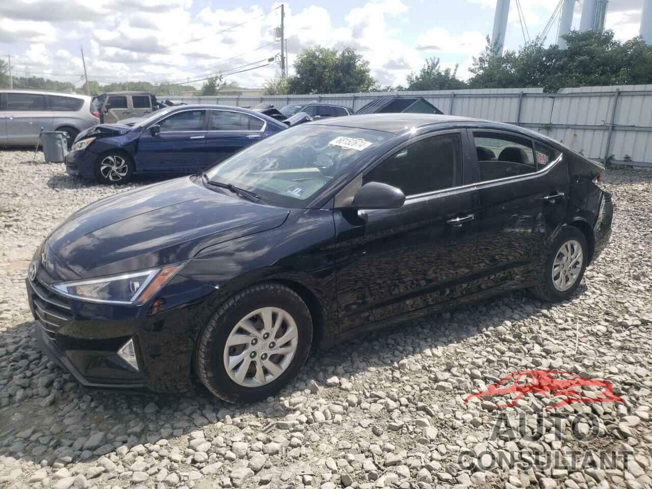 HYUNDAI ELANTRA 2019 - KMHD74LF2KU849185