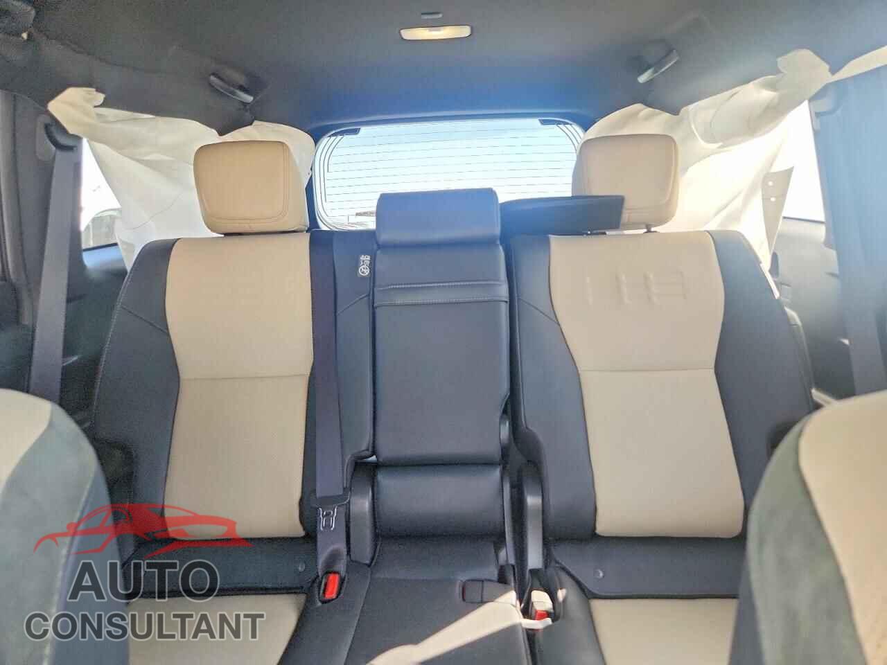 LEXUS GX 2025 - JTJTBCDX3S5052967