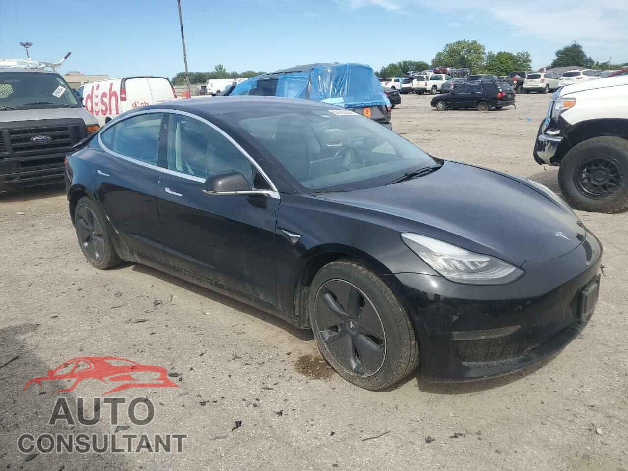 TESLA MODEL 3 2018 - 5YJ3E1EB9JF068203