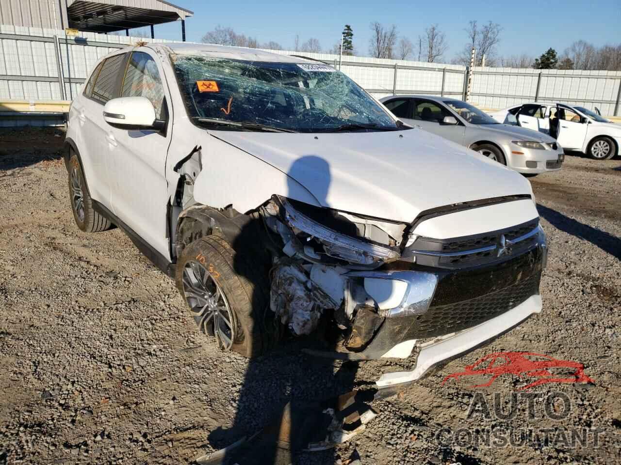 MITSUBISHI OUTLANDER 2018 - JA4AR3AUXJU013033