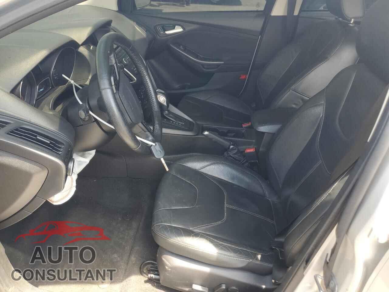 FORD FOCUS 2016 - 1FADP3K22GL311330
