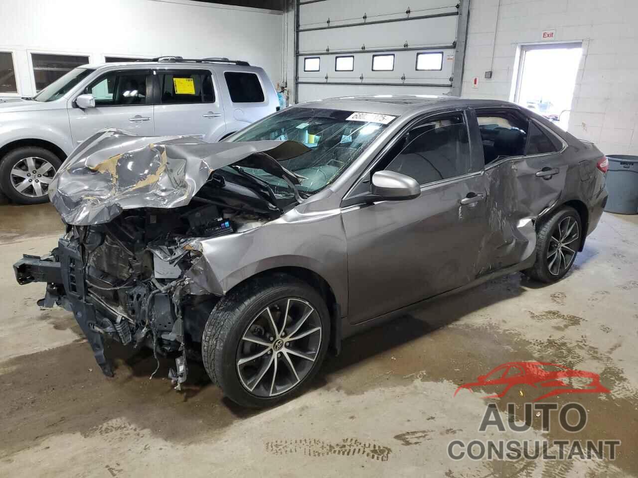 TOYOTA CAMRY 2016 - 4T1BF1FK6GU548010