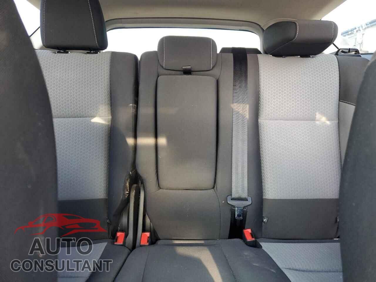 FORD ESCAPE 2017 - 1FMCU9GD1HUC94071