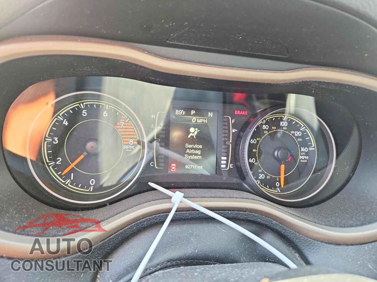 JEEP CHEROKEE 2017 - 1C4PJLCS0HW554416