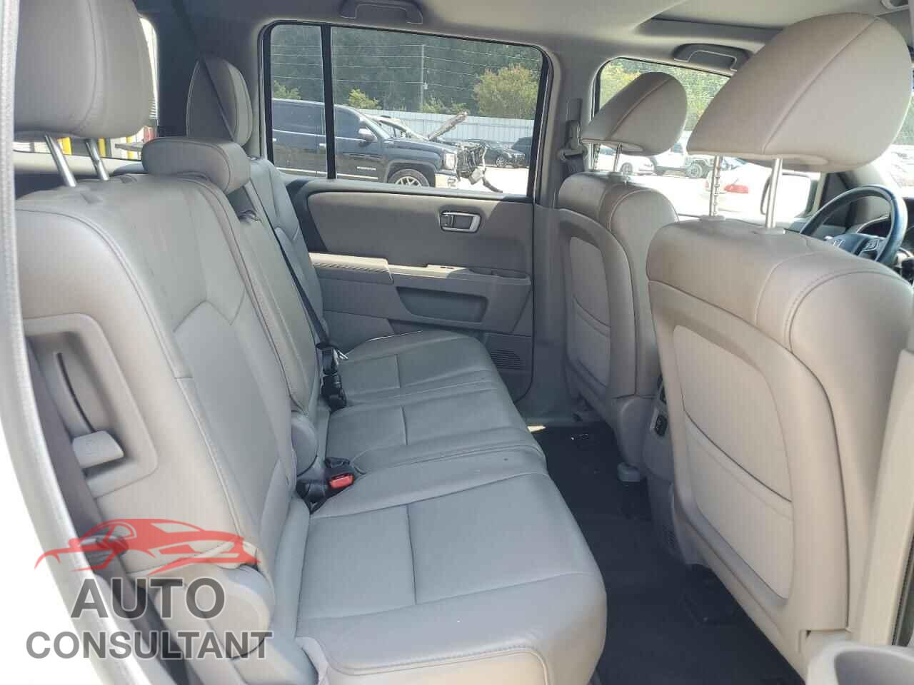 HONDA PILOT 2013 - 5FNYF3H51DB002995