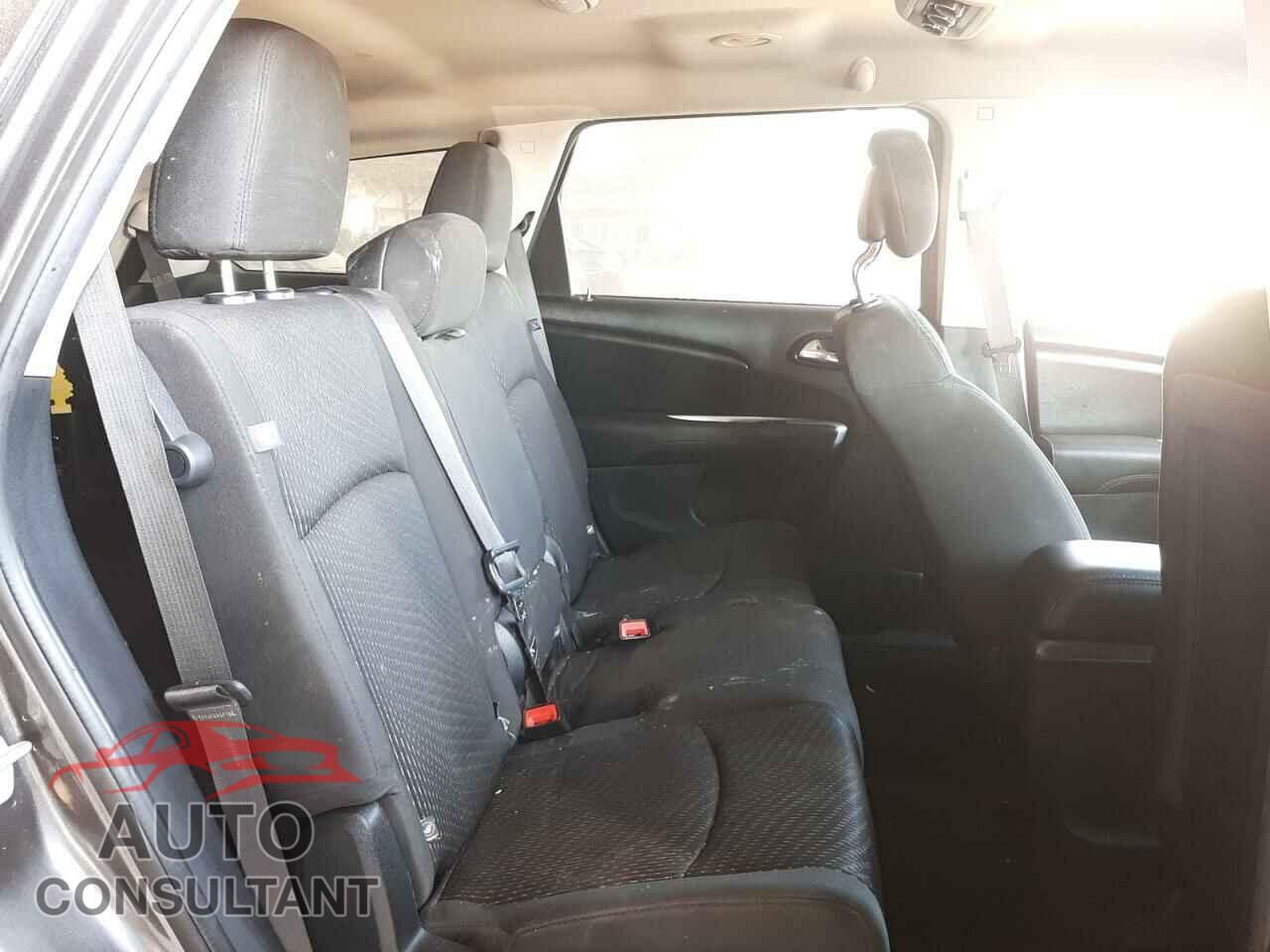 DODGE JOURNEY 2017 - 3C4PDCBB5HT588446