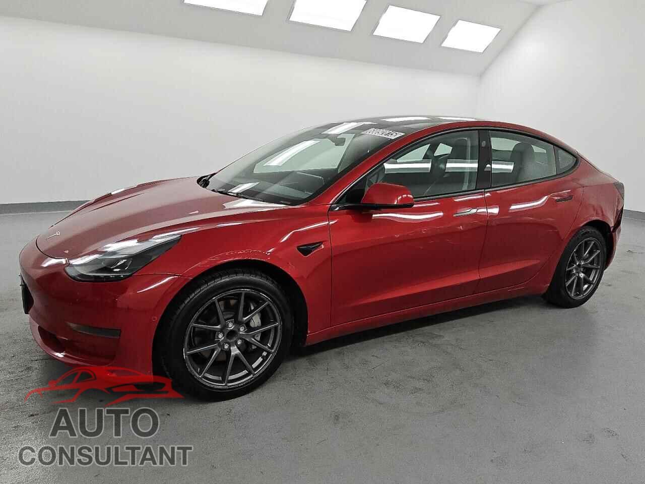 TESLA MODEL 3 2022 - 5YJ3E1EA2NF289266