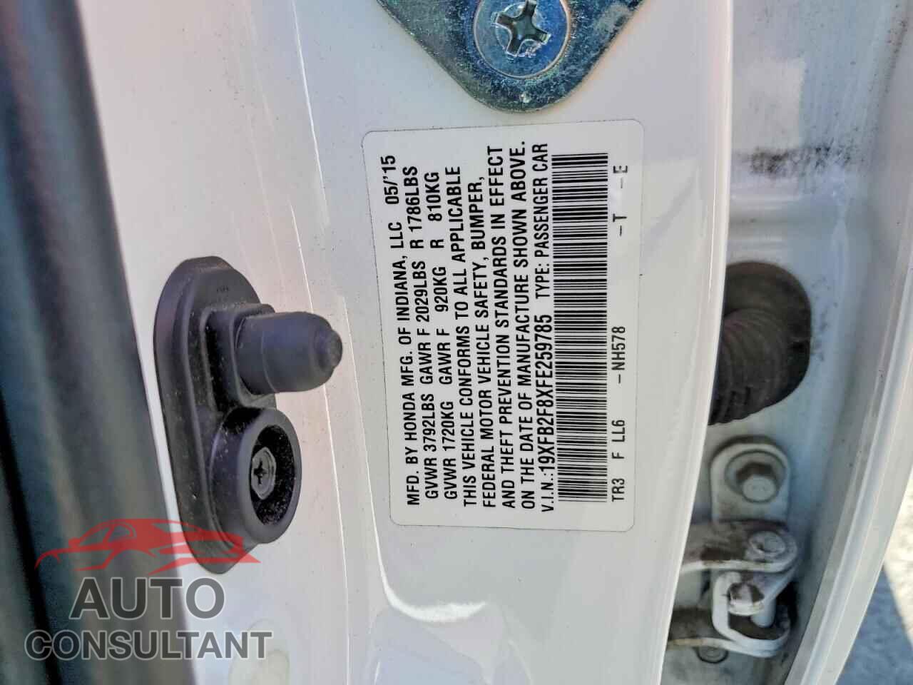 HONDA CIVIC 2015 - 19XFB2F8XFE259785