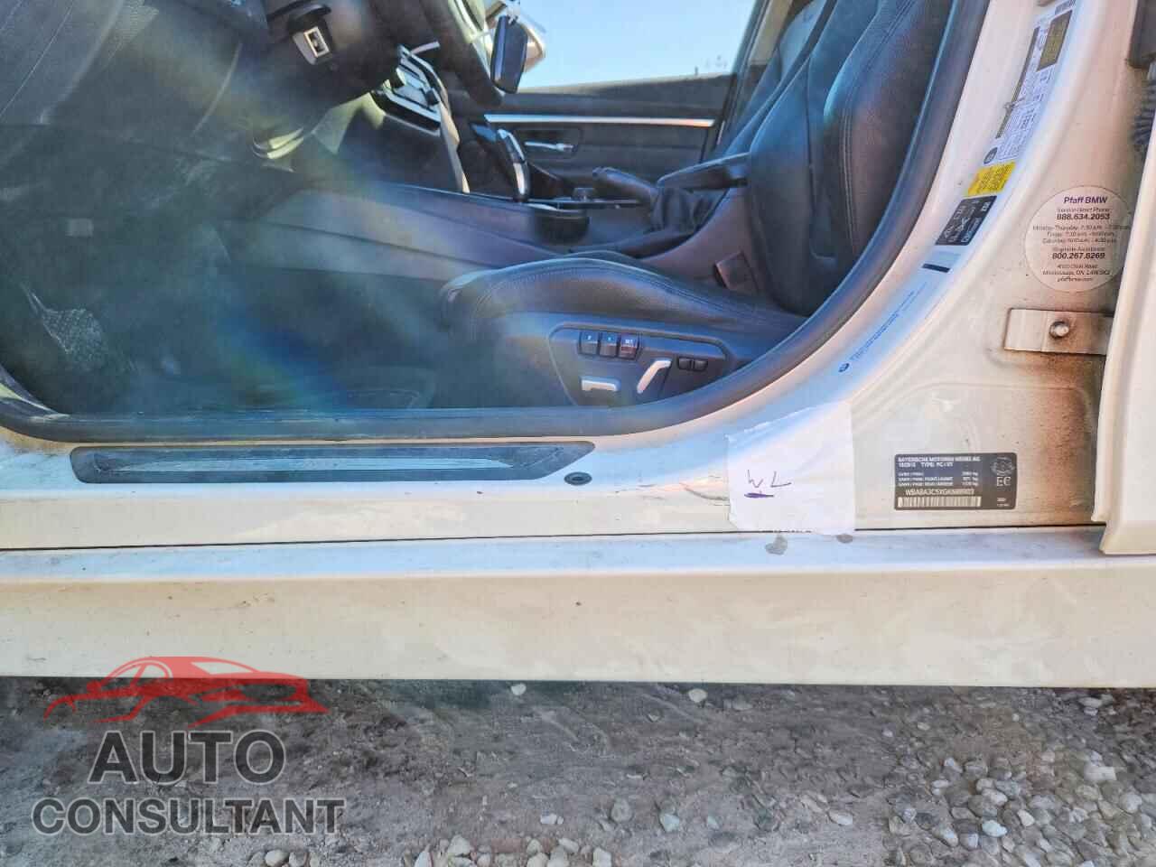 BMW 3 SERIES 2016 - WBA8A3C5XGK688903
