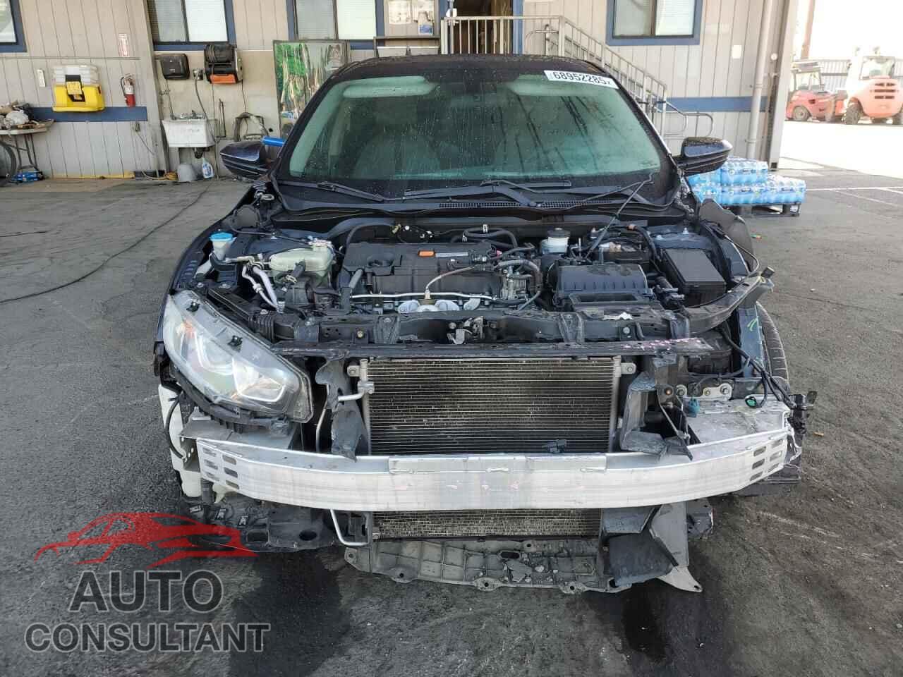 HONDA CIVIC 2018 - 2HGFC2F54JH573093