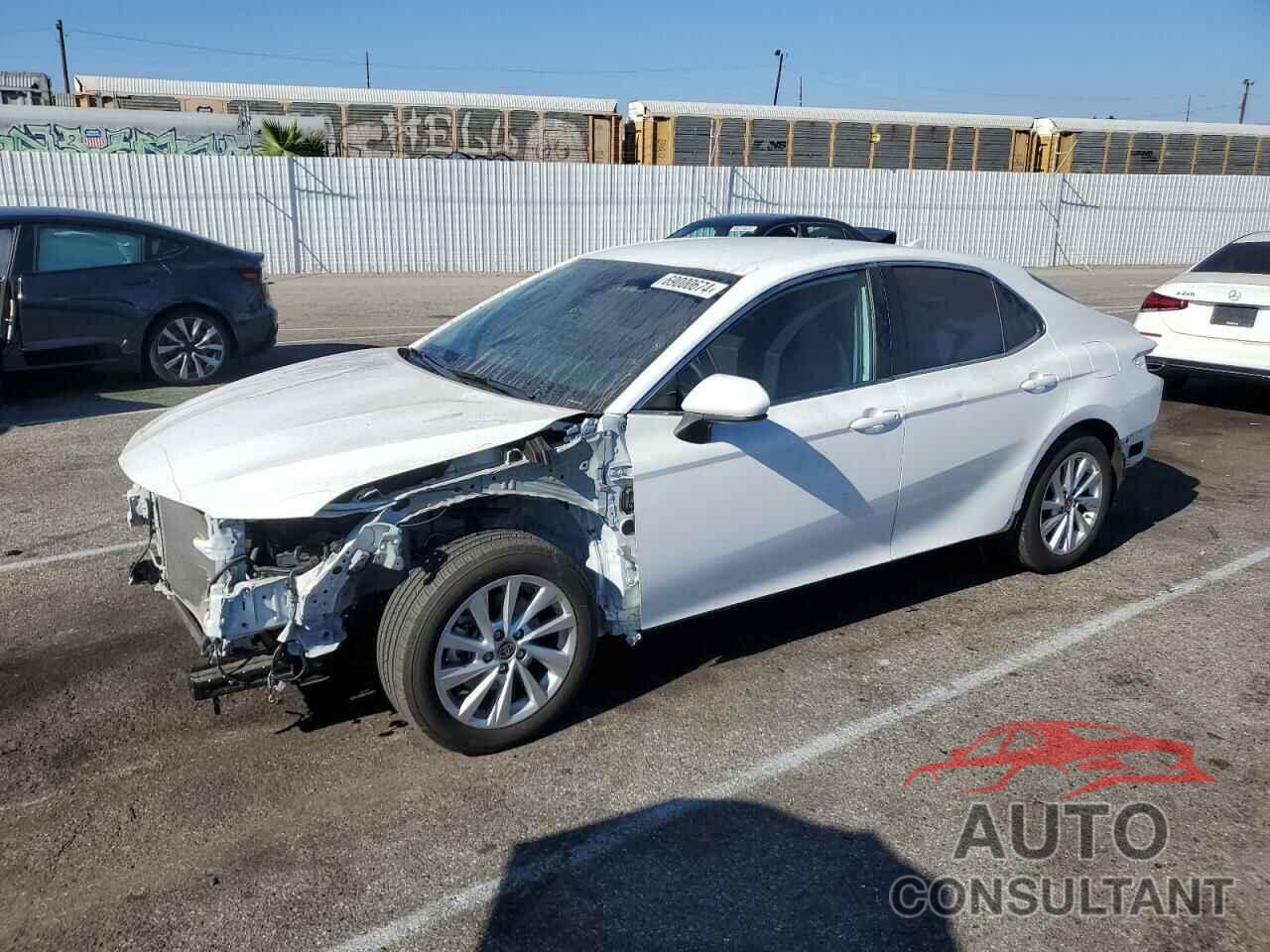 TOYOTA CAMRY 2023 - 4T1C11AK7PU171553